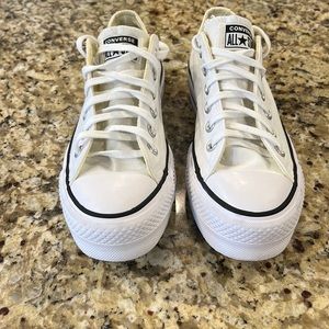 Low platform converse